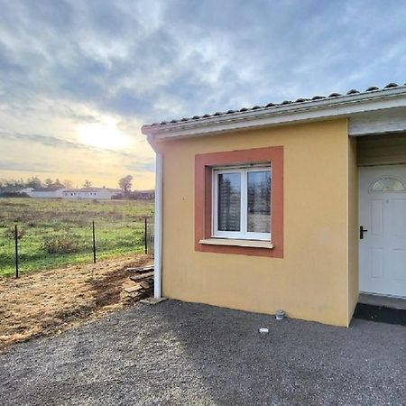 Logement Thermale Et De Tourisme Les Acacias 6 Jonzac Eksteriør bilde